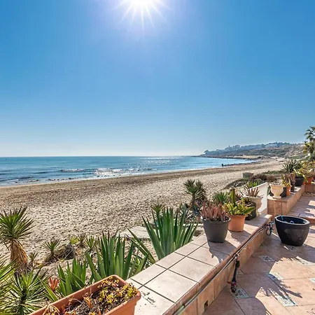 Ferienhaus Beachfront Bliss: A Pie De Playa Alicante