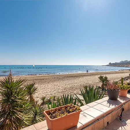 Beachfront Bliss: A Pie De Playa Alicante