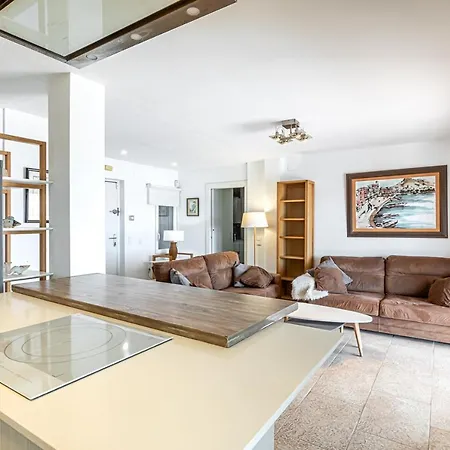 Holiday home Beachfront Bliss: A Pie De Playa *